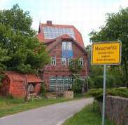 meuche1t.jpg